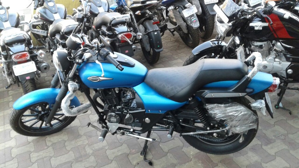 Bajaj V15 Custom