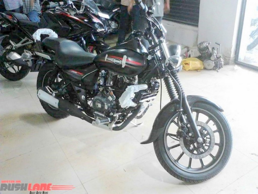 Bajaj Avenger Street 200 Spy Picture