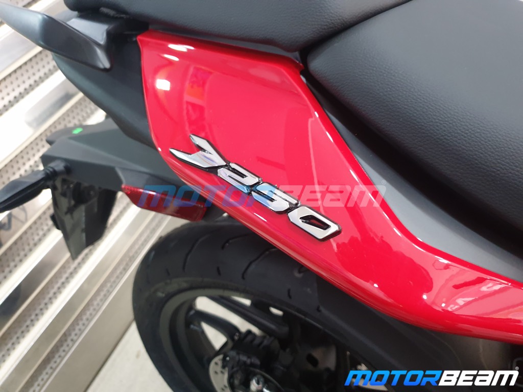 Bajaj Dominar 250 Details