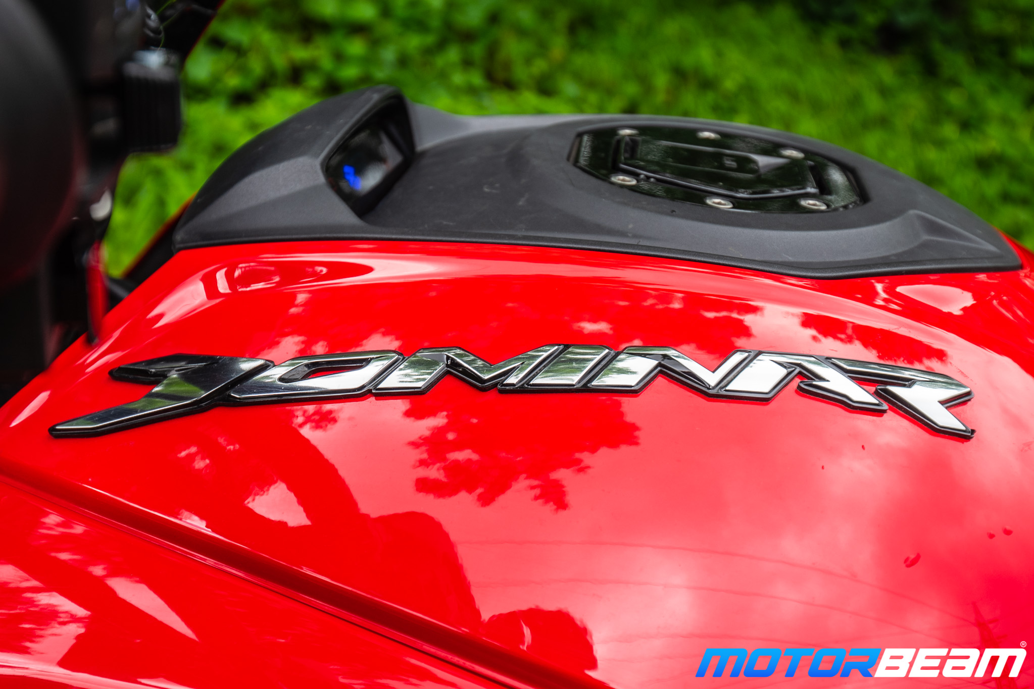 Bajaj Dominar 250 Review Logo