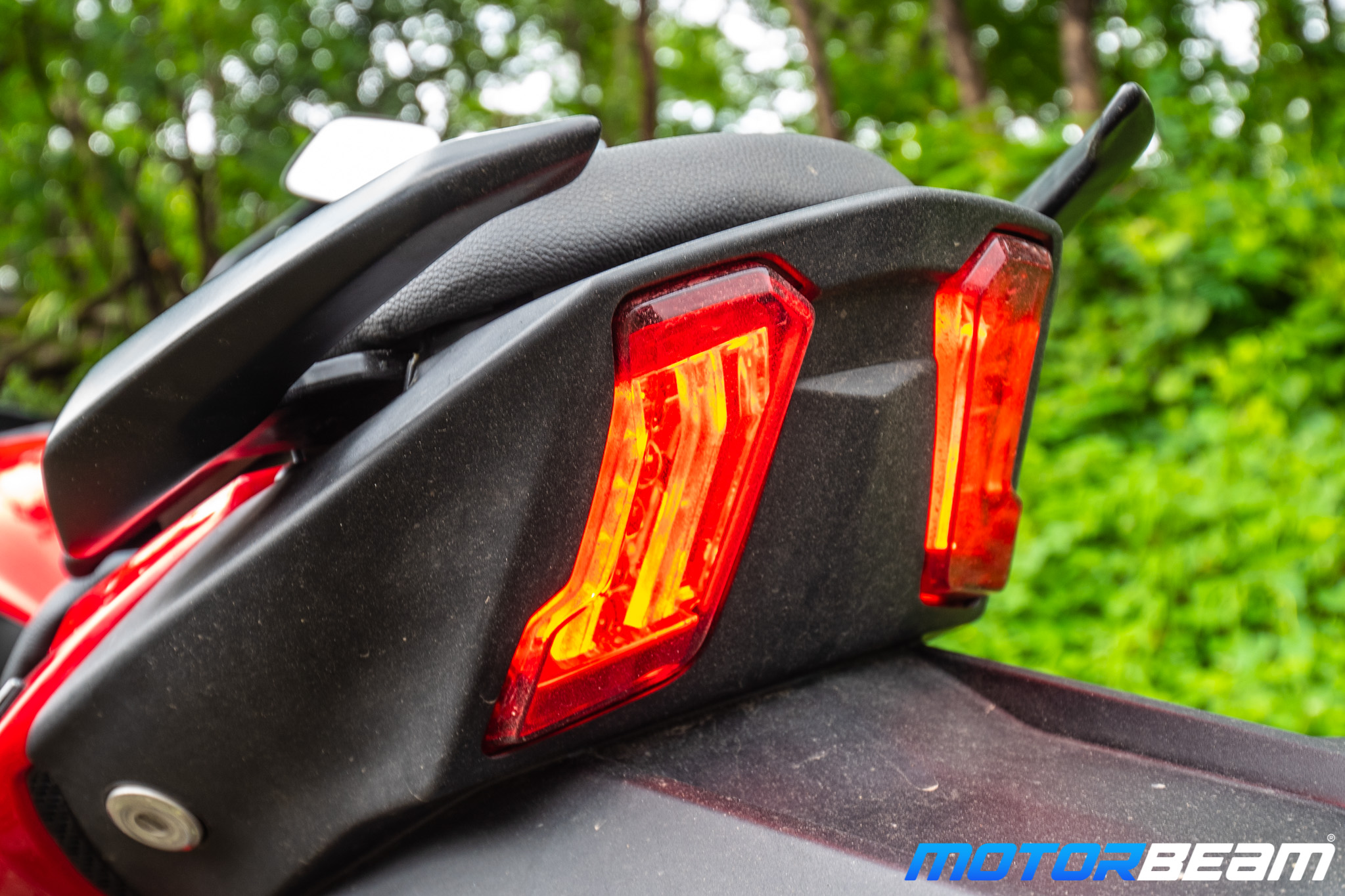 Bajaj Dominar 250 Review Tail Light