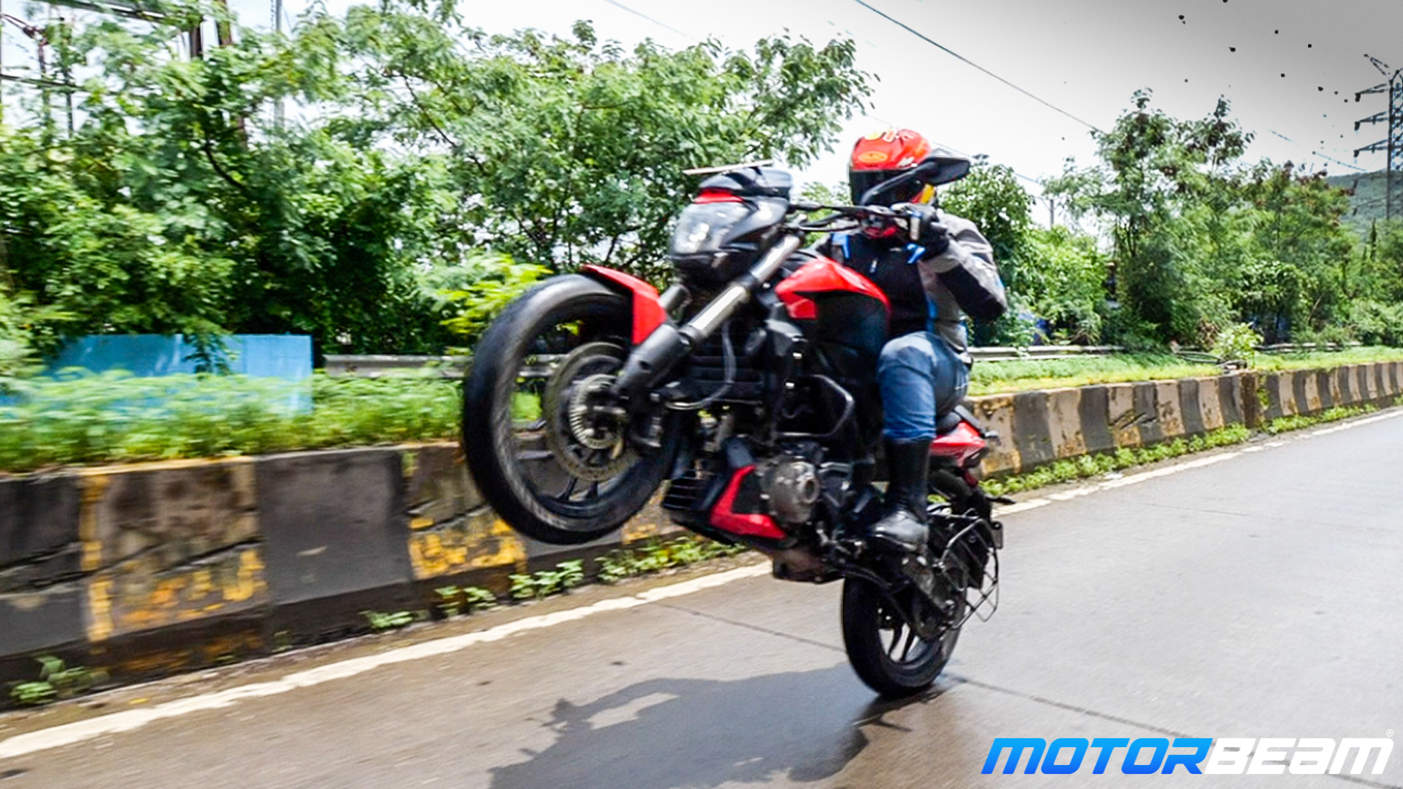 Bajaj Dominar 250 Review Wheelie
