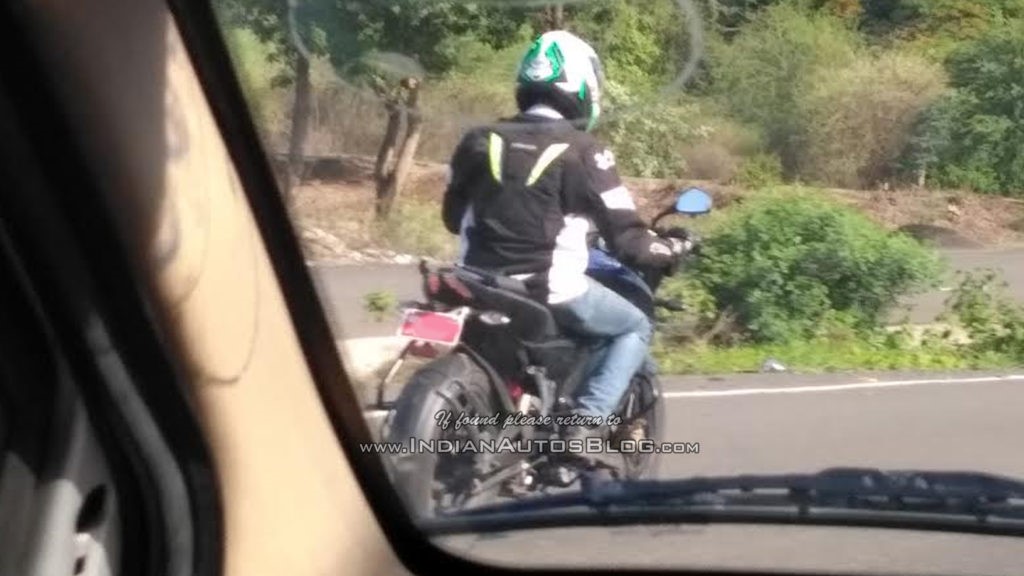 Bajaj Pulsar 160 NS Spied Rear