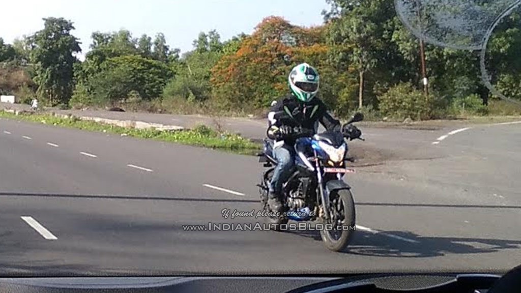 Bajaj Pulsar 160 NS Spotted India