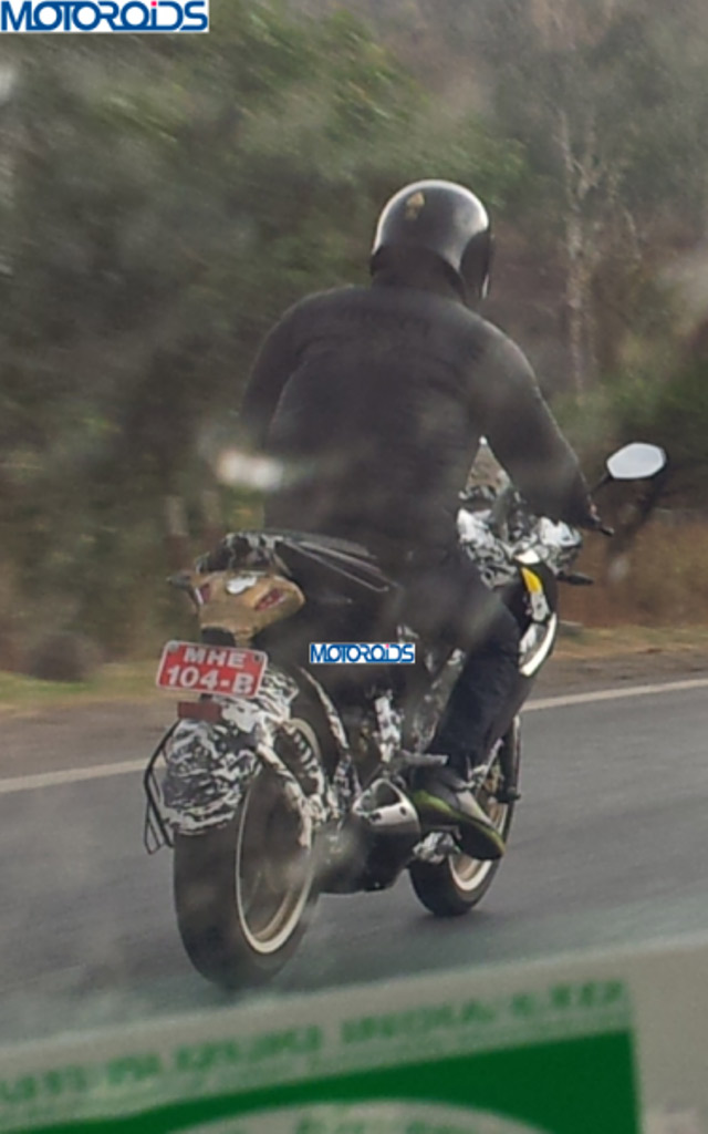 Bajaj Pulsar 200 SS Spy Shot Rear