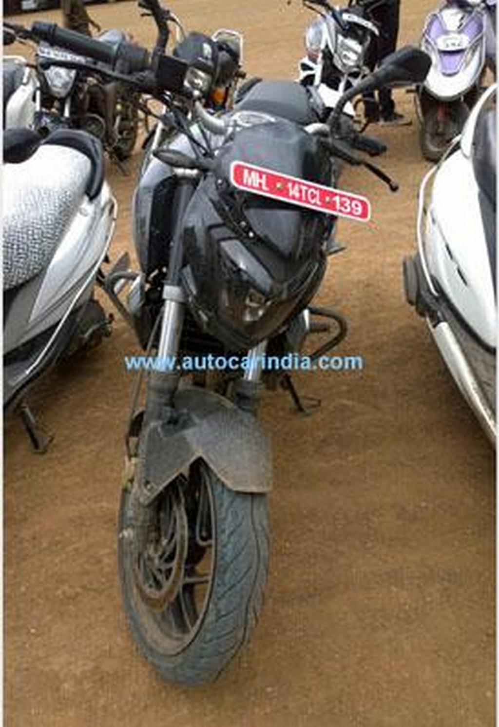 Bajaj Pulsar CS 400 Front