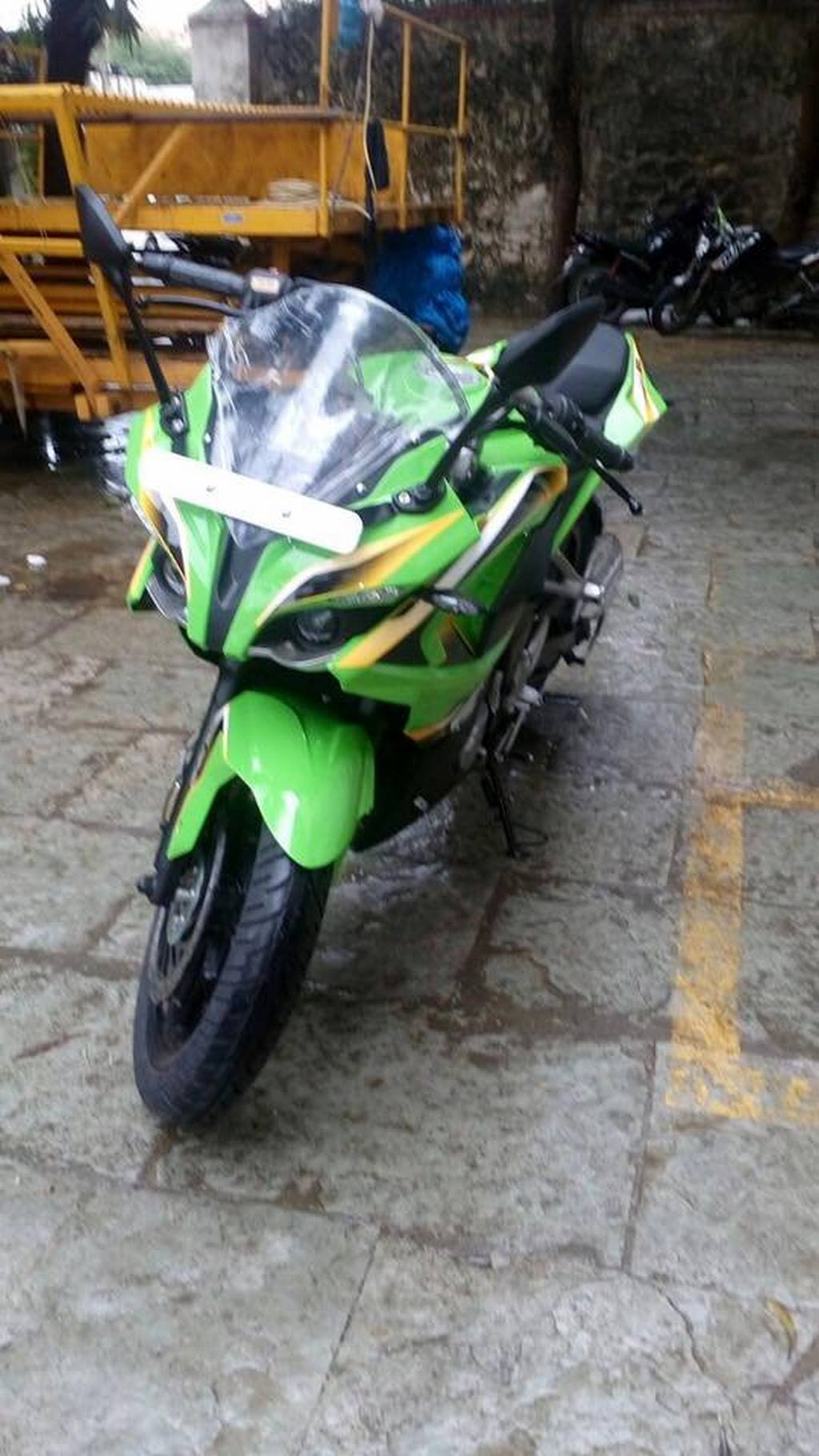 Pulsar Rs 0 Modified With Kawasaki Ninja H2r Inspiration Motorbeam