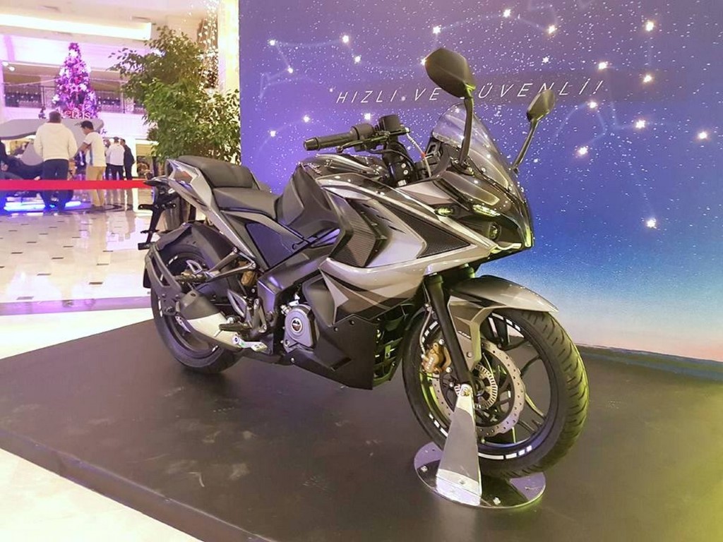 Bajaj Pulsar RS 200 Grey Colour