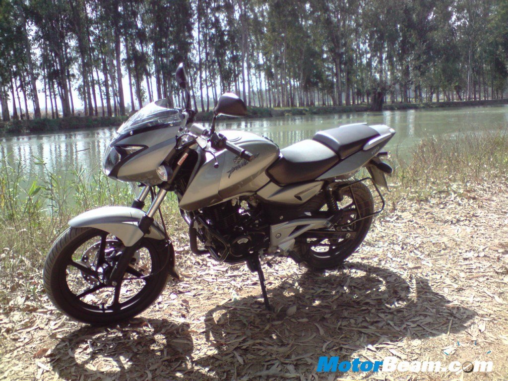 Bajaj Pulsar 180 Review