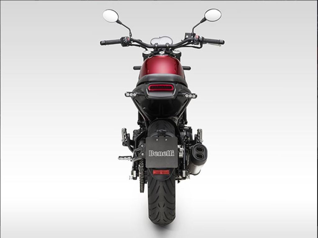 Benelii Leoncino 500 Standard Variant Launched in India.