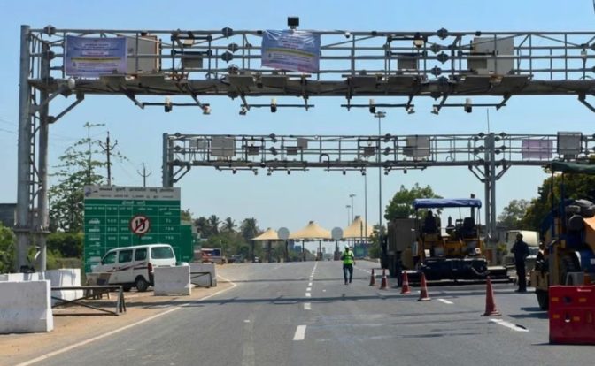 Barrier Free Toll Plaza India