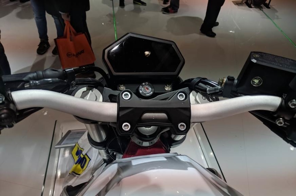 Benelli 302S Features