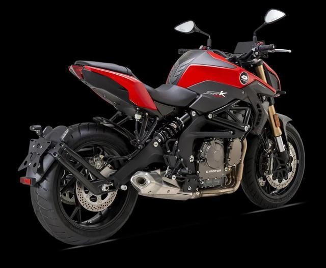 Benelli SRK600 Specs