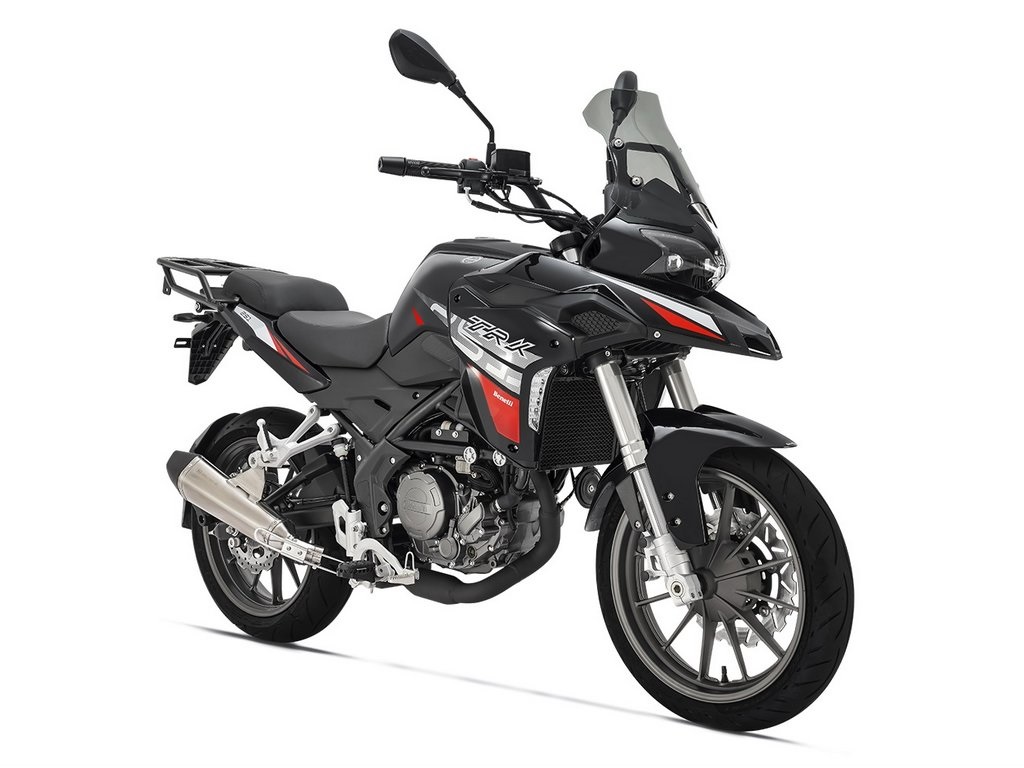 Benelli TRK 251