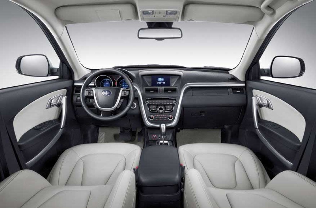 Besturn X80 Interior