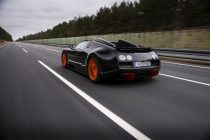 Bugatti Veyron Grand Sport Vitesse Rear