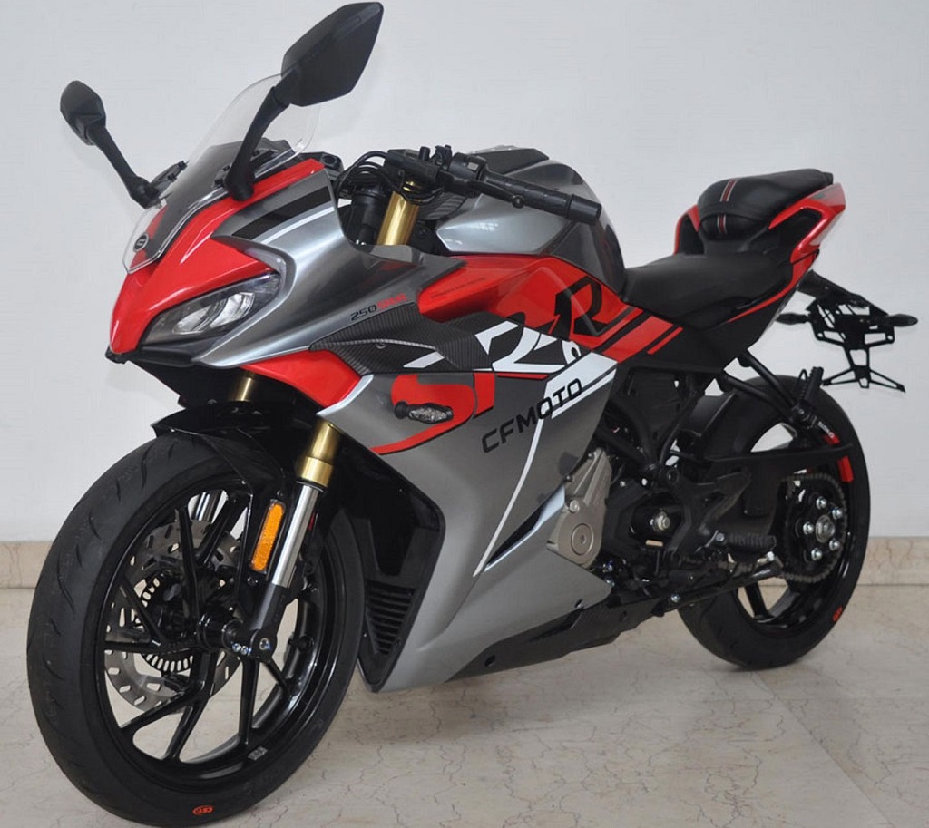 CFMoto 250SR-R