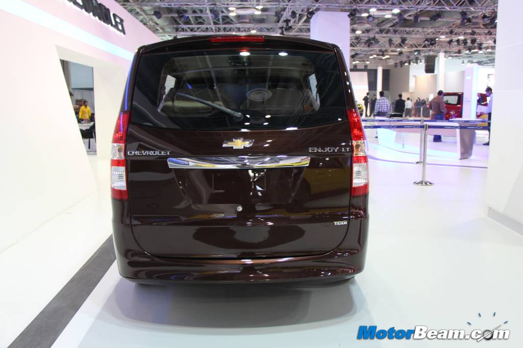 Chevrolet Enjoy Luxury Edition Rear