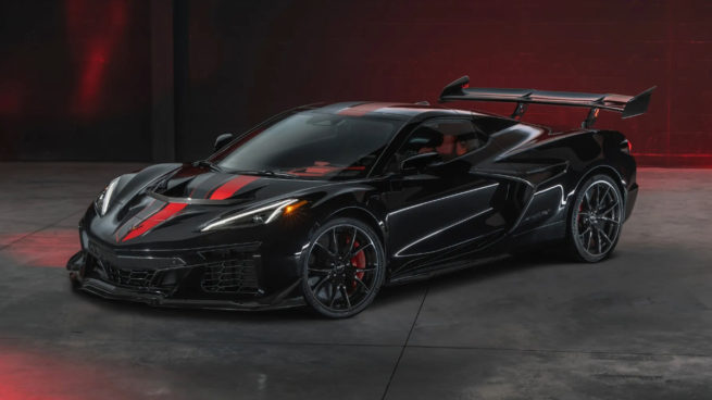 Chevy Corvette ZR1X front