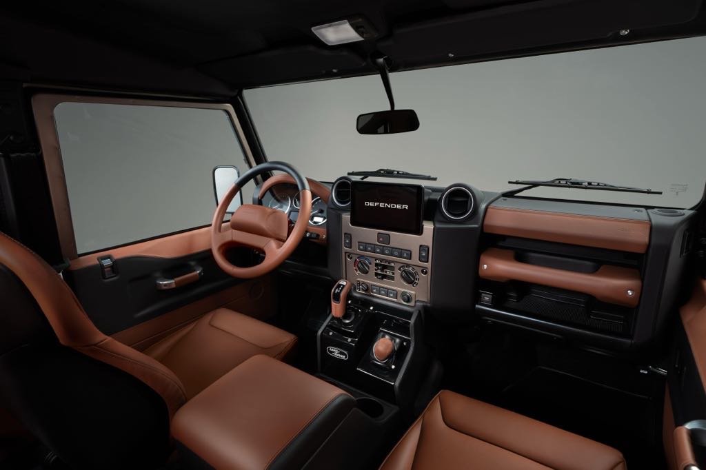 Classic Defender V8 Interior