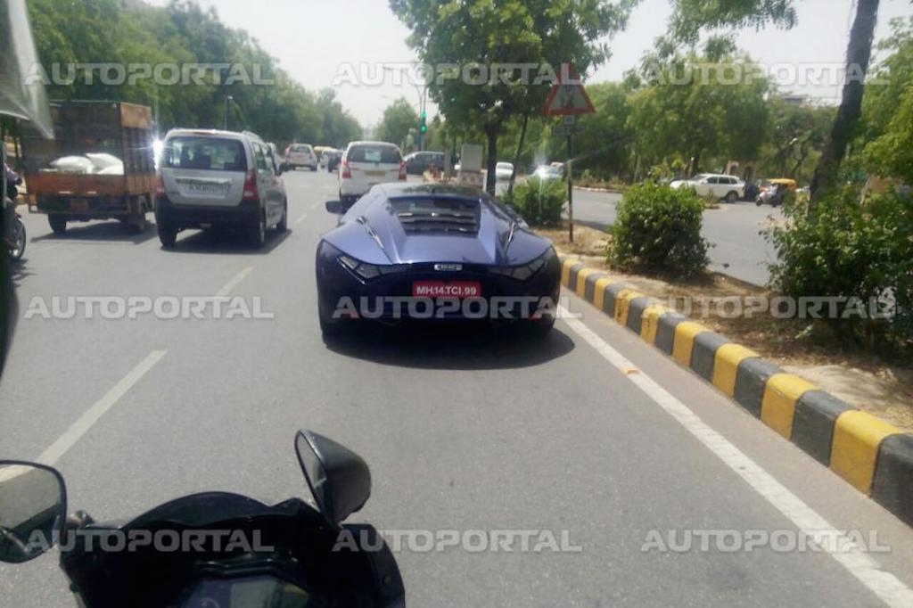 DC Avanti Spotted Blue