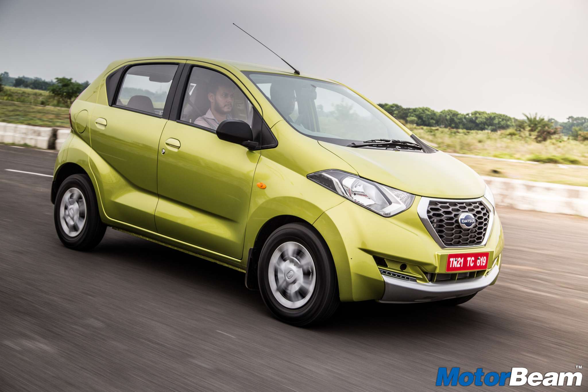 Datsun redi-GO Video Review