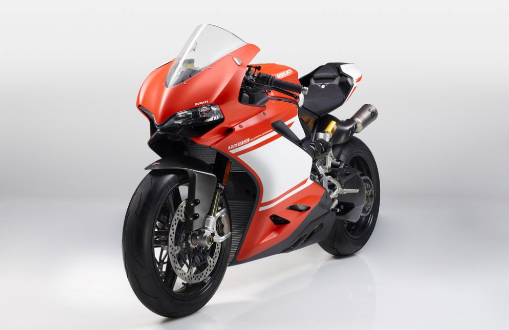 Ducati 1299 Superleggera Front