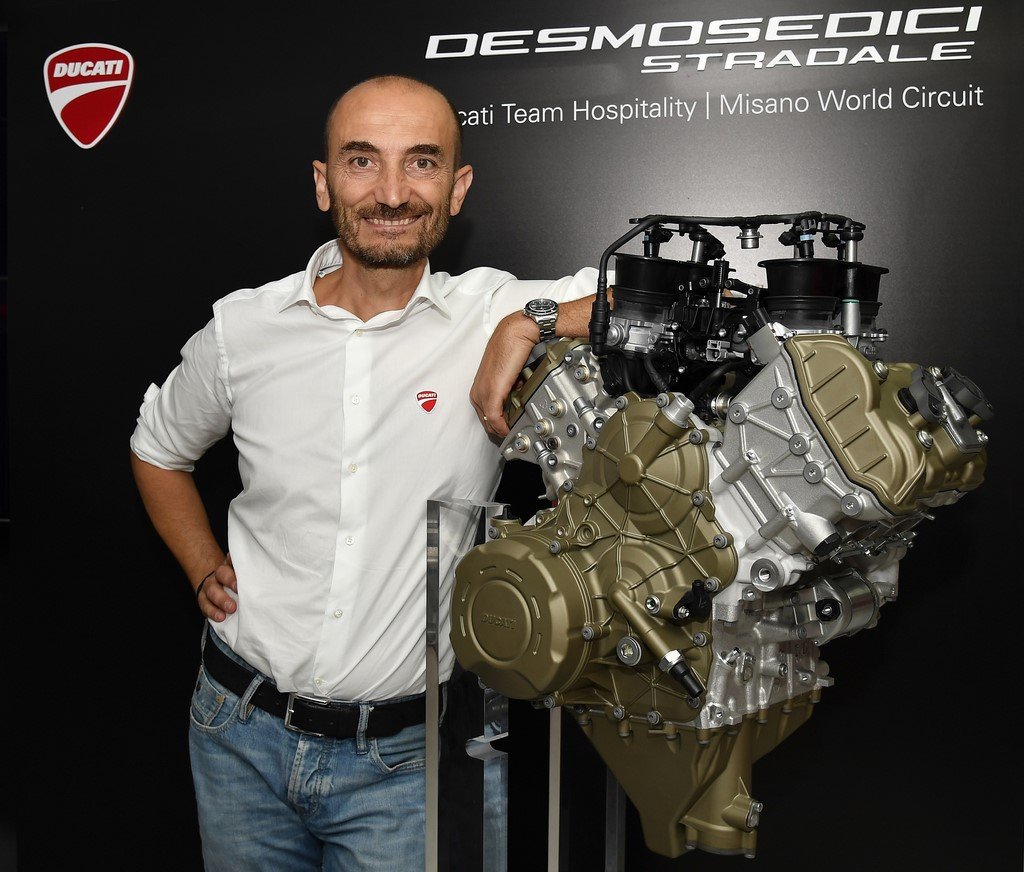 Ducati Desmosedici Stradale V4 Engine