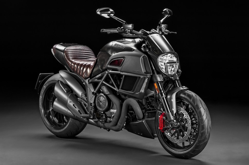 Ducati Diavel Diesel Limited Edition Front