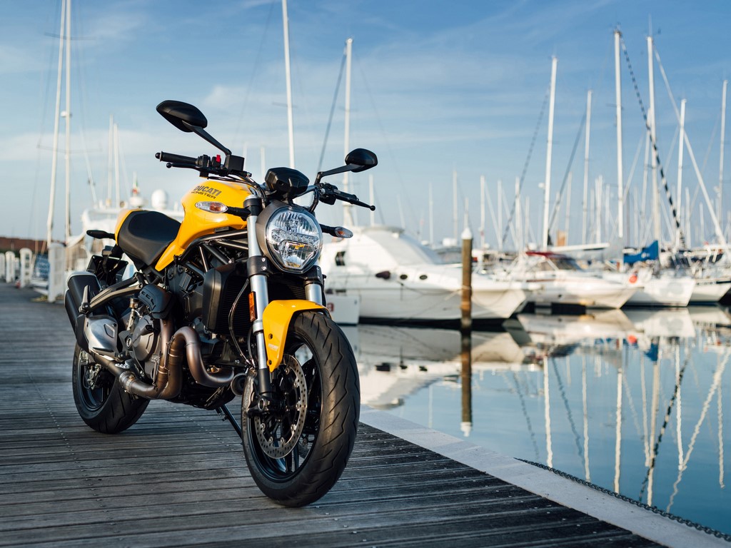 Ducati Monster 821