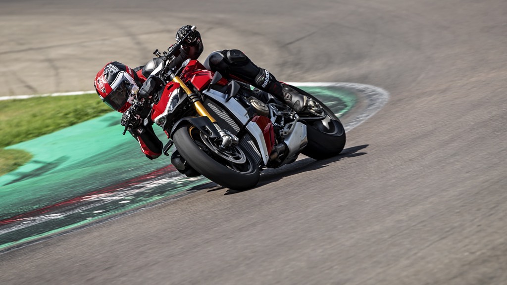 Ducati Streetfighter V4 Specs