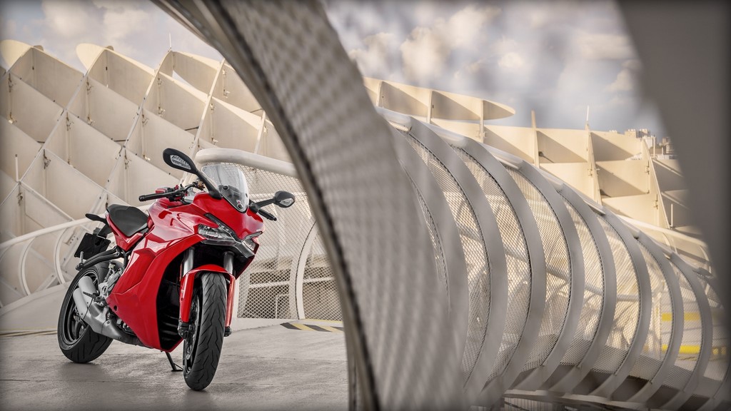 Ducati SuperSport Front And Side