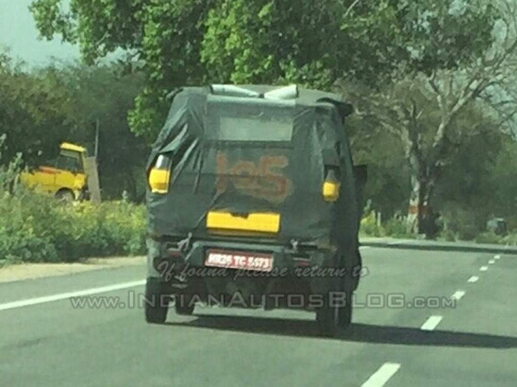 Eicher Polaris Flexituff Passenger Carrier Spied