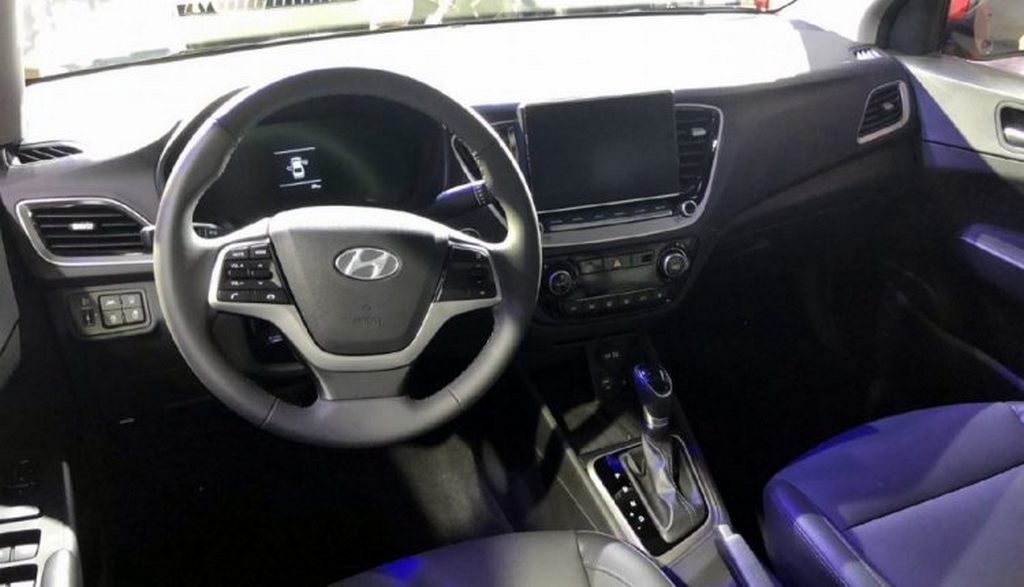 Facelift Verna Interior