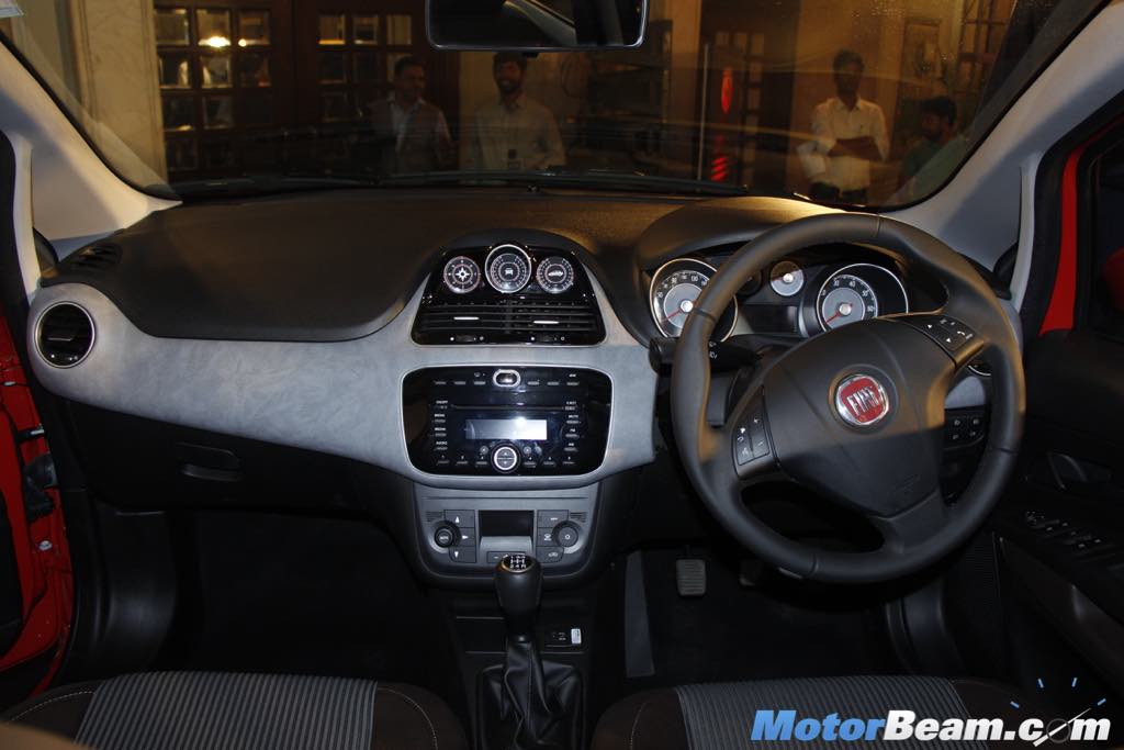 Fiat Abarth Avventura Dashboard
