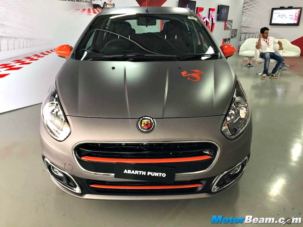 Fiat Abarth Punto Showcase Front