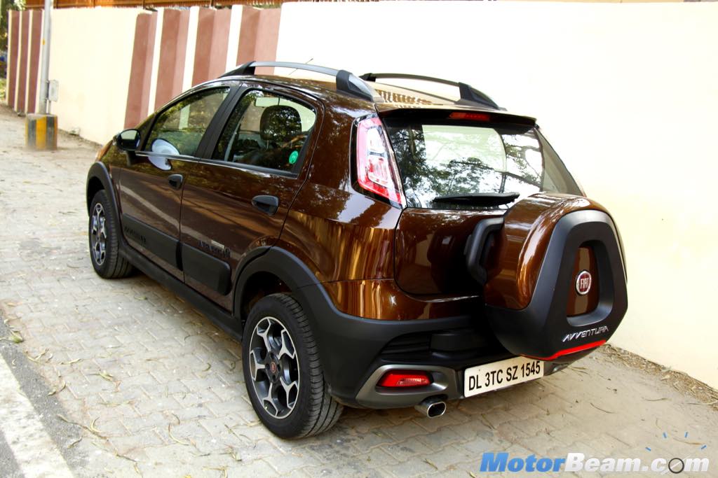 Fiat Avventura Abarth Rear Profile