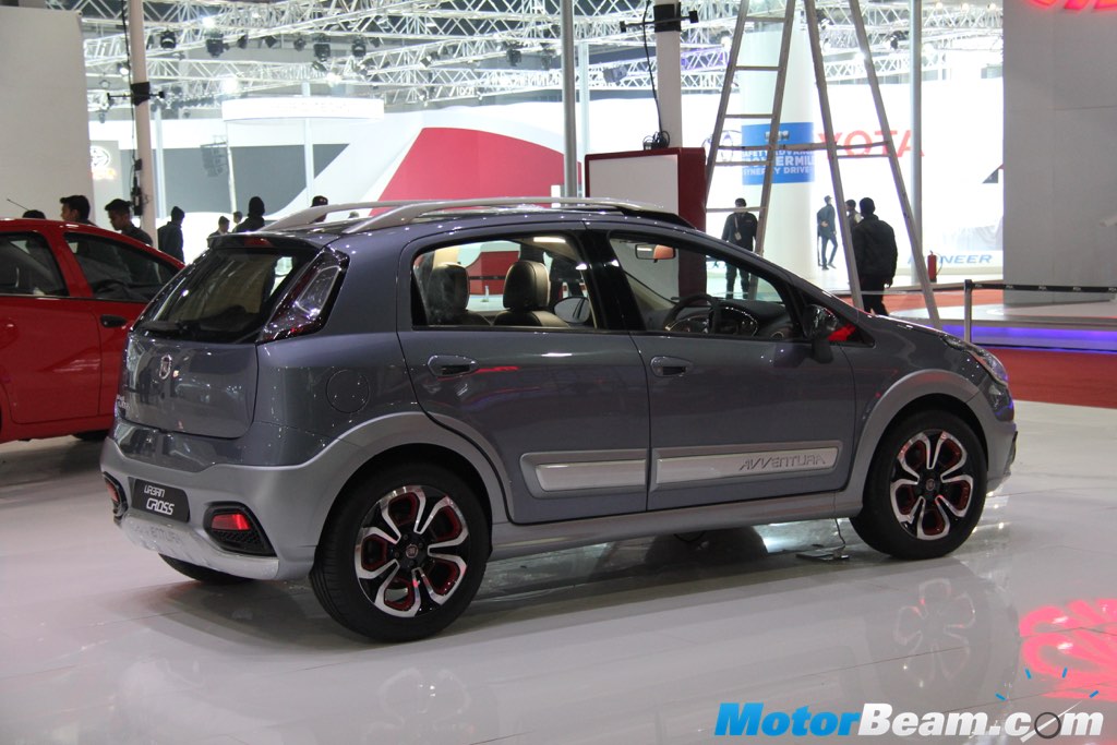 Fiat Avventura Urban Cross 3