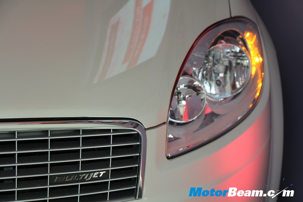 Fiat Linea Classic Headlight
