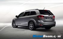 Fiat_Freemont_Rear