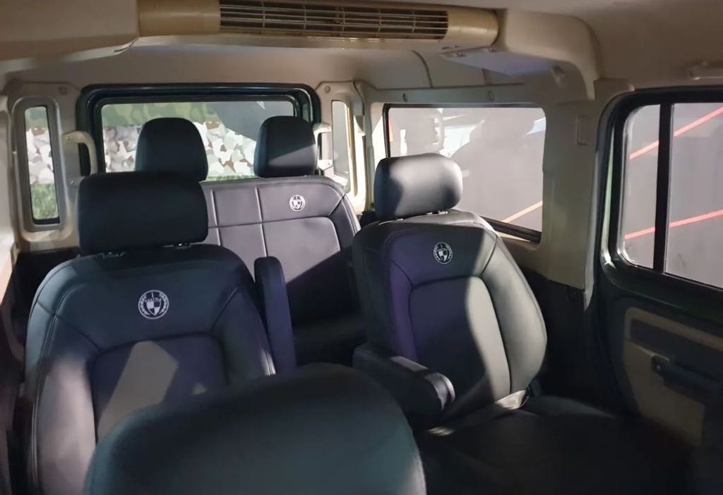 Interior layout of the 5-door vehicle