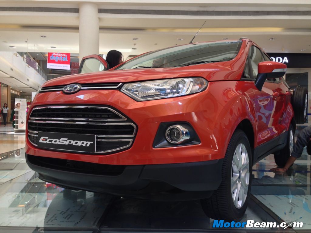 Review ford ecosport 2013
