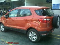 Ford EcoSport dealership side
