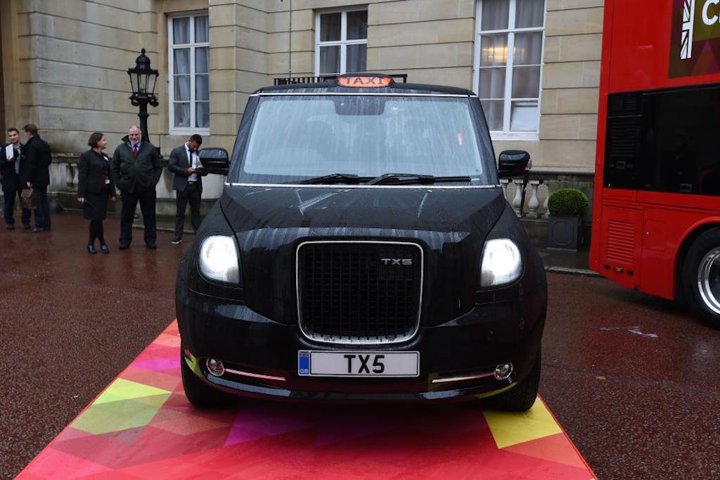 Geely TX5 London Taxi Front