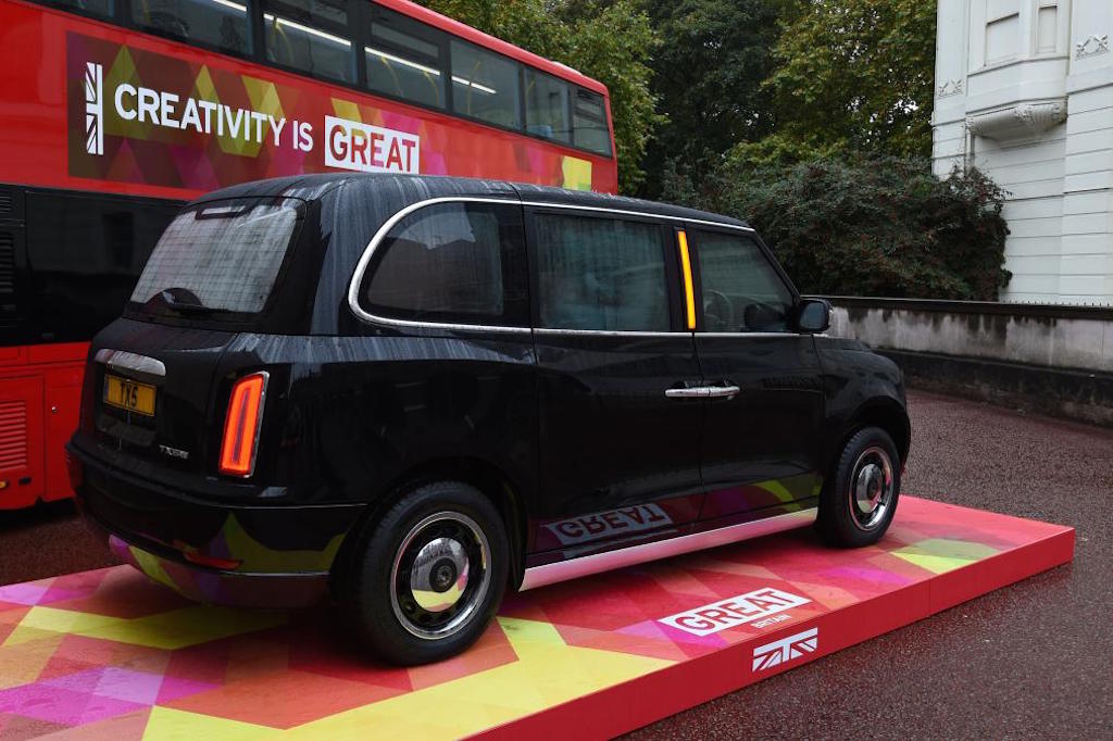 Geely TX5 London Taxi Front