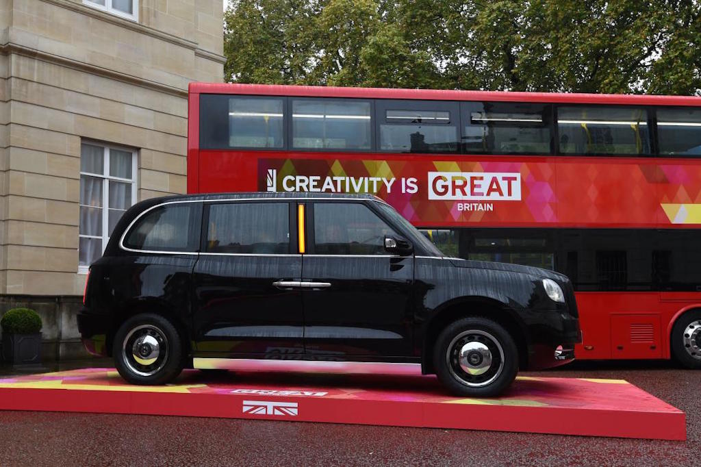 Geely TX5 London Taxi Side