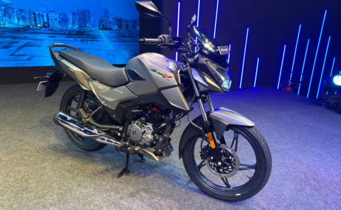 Hero Glamour X 125 front