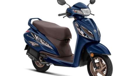 Honda Activa 110 25-year Anniversary Edition front