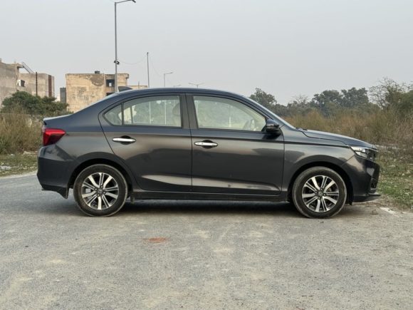 Honda Amaze CVT Side Profile