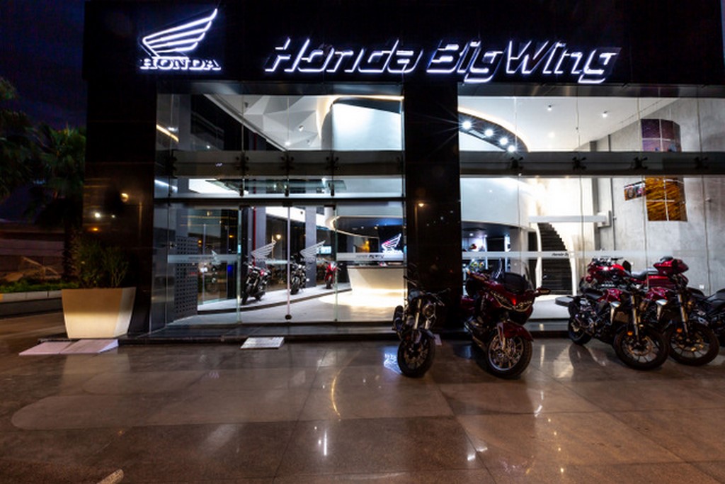 Honda BigWing Showroom